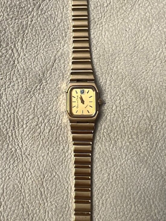 Vtg Oscar De La Renta Watch Women 19mm Gold Tone Diamond Octagon main image 2